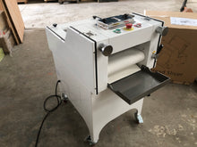 将图片加载到图库查看器,Wholesale auto toast toller moulder bread making machine bakery equipment home use