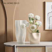 将图片加载到图库查看器,Nordic ins style simple ceramic small vase ornament