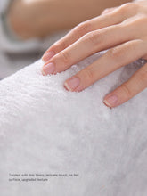 将图片加载到图库查看器,Simple and modern lamb wool Nordic light luxury living room carpet