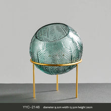 将图片加载到图库查看器,Nordic glass decoration transparent creative basket bag vase