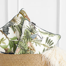 Cargar imagen en el visor de la galería, Jungle beasts tropical animal velvet pillow waist pillowcase