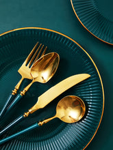 Carregar imagem no visualizador da galeria, Malachite Green 304 Stainless Steel Western Steak Cutlery Set