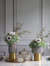 Carregar imagem no visualizador da galeria, Light luxury simulation floral flower mirror tray vase set