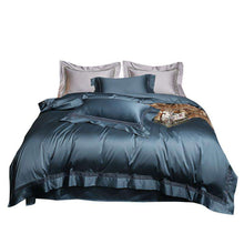 将图片加载到图库查看器,Nordic 140's long-staple cotton cutout four-piece suit