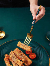 Carregar imagem no visualizador da galeria, Malachite Green 304 Stainless Steel Western Steak Cutlery Set