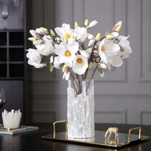Carregar imagem no visualizador da galeria, European-style modern spar glass vase simulation floral set