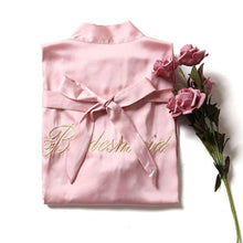 Carregar imagem no visualizador da galeria, Silk nightgown ladies lace up bride/bridesmaid nightdress