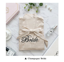 Carregar imagem no visualizador da galeria, Silk nightgown ladies lace up bride/bridesmaid nightdress