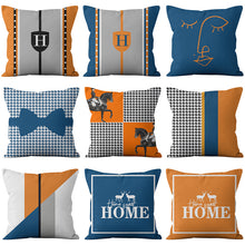 Carregar imagem no visualizador da galeria, Simple pillowcase European fashion style pillow
