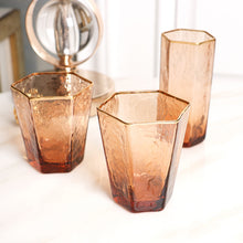 Carregar imagem no visualizador da galeria, Nordic gold rim hammered champagne red wine glass set
