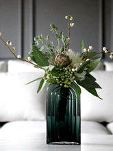 Cargar imagen en el visor de la galería, Modern and simple dark green glass vase simulation floral set
