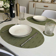 Cargar imagen en el visor de la galería, PVC oval placemat American stylish table mat
