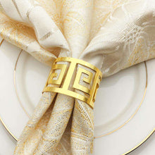 Carregar imagem no visualizador da galeria, Dining table metal napkin ring buckle ring
