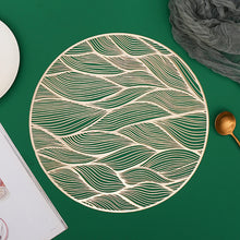 Charger l&#39;image dans la galerie, PVC bronzing leaves hollow ed out heat insulation table mat
