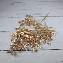 Charger l&#39;image dans la galerie, Golden wedding simulation flowers Wedding home flower arrangement
