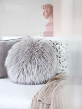 将图片加载到图库查看器，Home style highlighted plush ins wool pillowcase cushion
