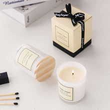 Carregar imagem no visualizador da galeria, White glass cup with wooden lid scented candle
