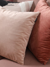 Cargar imagen en el visor de la galería, Velvet simple pure color pillow cushion pillowcase
