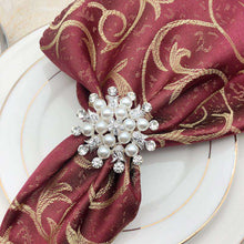 Cargar imagen en el visor de la galería, Christmas Snowflake Napkin Pearl Flower Napkin Ring
