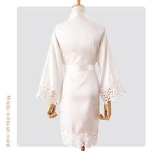 Cargar imagen en el visor de la galería, Bride and bridesmaid sexy lace silk dressing gown
