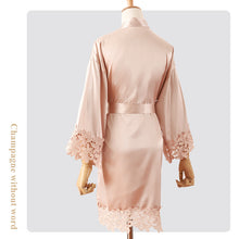 Cargar imagen en el visor de la galería, Bride and bridesmaid sexy lace silk dressing gown
