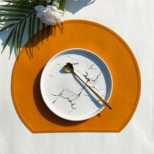 Carregar imagem no visualizador da galeria, Morandi Color Nordic Style Silicone Food Grade Placemat
