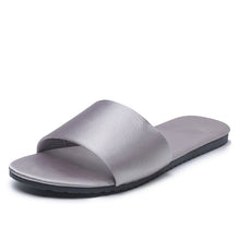 Cargar imagen en el visor de la galería, Bride and bridesmaid silk satin soft pure color simple Slippers
