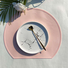 Carregar imagem no visualizador da galeria, Morandi Color Nordic Style Silicone Food Grade Placemat
