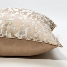 Charger l&#39;image dans la galerie, MODERN JACQUARD ALL-MATCH CHECKERED BROWN PILLOWCASE
