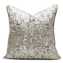 将图片加载到图库查看器，UNIQUE DESIGNER STYLE SMALL GRID SILVER GRAY PILLOWCASE
