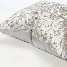 将图片加载到图库查看器，UNIQUE DESIGNER STYLE SMALL GRID SILVER GRAY PILLOWCASE
