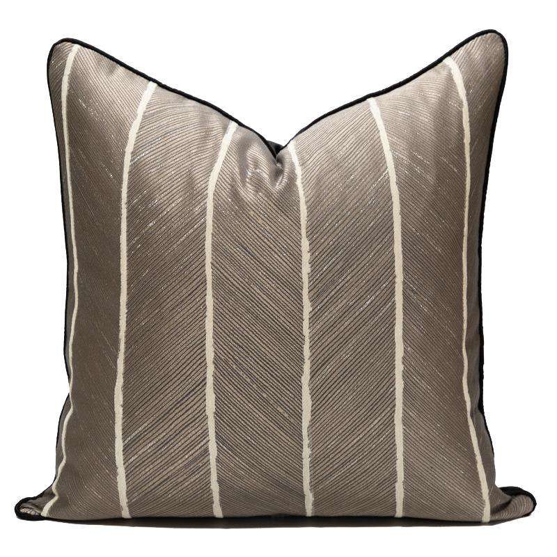 BLACK GOLDEN LEAF PATTERN SIMPLICITY PILLOWCASE