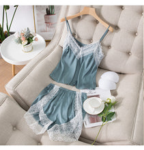 Carregar imagem no visualizador da galeria, 2021 Silk sexy camisole shorts two-piece home suit
