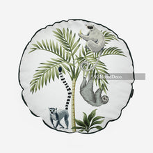 Cargar imagen en el visor de la galería, Jungle beasts tropical animal velvet pillow waist pillowcase
