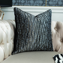 Charger l&#39;image dans la galerie, BLACK WHITE STRIPED NORDIC STYLE LEOPARD PILLOWCASE
