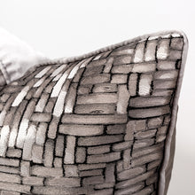 Cargar imagen en el visor de la galería, LABYRINTH SILVER GREY THROW PILLOWCASE
