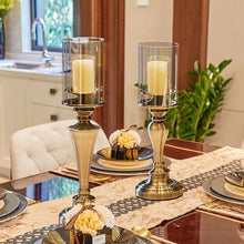 Cargar imagen en el visor de la galería, European-style home furnishings decoration with metal candle holders
