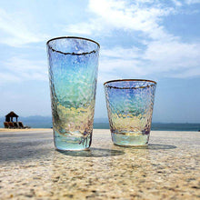 将图片加载到图库查看器，Transparent gold rim hammered pattern glass
