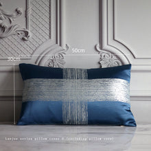 将图片加载到图库查看器，Light luxury soft decoration hall model room decoration pillow cushion
