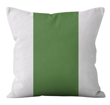 Cargar imagen en el visor de la galería, Green geometric pillowcase Nordic minimalist short plush pillowcase
