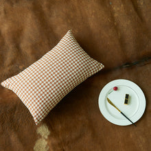 Cargar imagen en el visor de la galería, Dot geometric solid color mixed square cushion pillowcase
