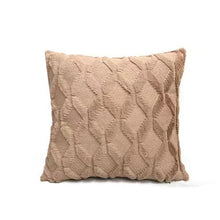 Charger l&#39;image dans la galerie, Diamond plush lumbar pillowcase
