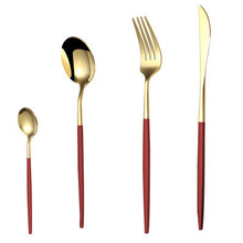 Cargar imagen en el visor de la galería, Gilded Rainbow Black Gold Steak Cutlery Western Cutlery set
