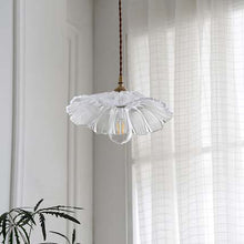 Carregar imagem no visualizador da galeria, Nordic minimalist simple retro nostalgic chandelier
