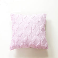 Carregar imagem no visualizador da galeria, Diamond plush lumbar pillowcase
