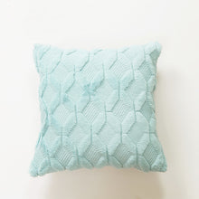 Cargar imagen en el visor de la galería, Diamond plush lumbar pillowcase
