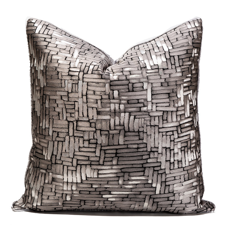 LABYRINTH SILVER GREY THROW PILLOWCASE