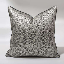 Cargar imagen en el visor de la galería, CRAFT MINIMALIST HOME DECORATIVE GEOMETRY PILLOWCASE
